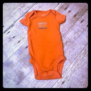 👶”DADDYS BEST FRIEND ONESIE BY CARTERS👶 Sz NB